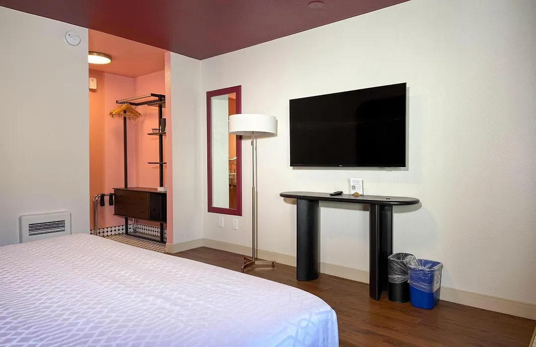 The Buxton, BW Signature Collection By Best Western-1